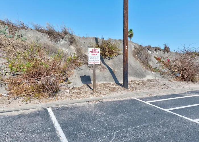 11Th Street Beach Retreat Walk To Sand Golf Cart Zone